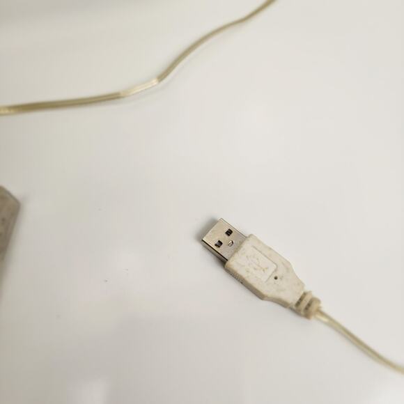 Neon Sign Décor Lightning Bolt Battery Operated or USB Plug-In 12" Hanging LED - Picture 4 of 6